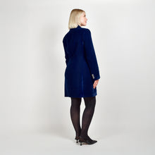 Load and play video in Gallery viewer, Video of a model showcasing the Femponiq Velvet Tailored Blazer in Royal Blue, highlighting its luxurious velvet fabric, sparkly buttons, sharp tailoring, and sophisticated design.
