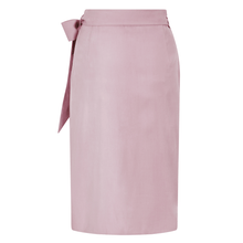 Görseli Galeri görüntüleyiciye yükleyin, Pink Bow Tie Wrap Skirt | Femponiq
