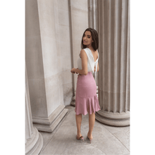 Görseli Galeri görüntüleyiciye yükleyin, Pink Rushed Asymmetrical Skirt | Femponiq
